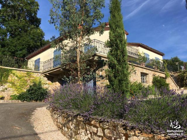 Vente - Maison - Coupiac - 224.0m² - 8 pièces - Ref : 10443/185