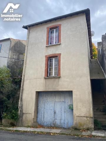 Vente - Maison - Camarès - 100.0m² - 4 pièces - Ref : 12051/10443/205