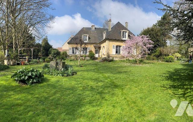 Maison 7 pièces 255 m² · à Épron · 255 m² · 600 000 €