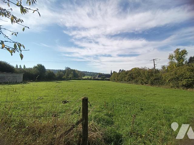 Terrain 2106 m² · à Tourville-en-Auge · 2 106 m² · 160 000 €