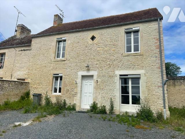Maison 4 pièces 87 m² · à Épaney · 87 m² · 160 000 €