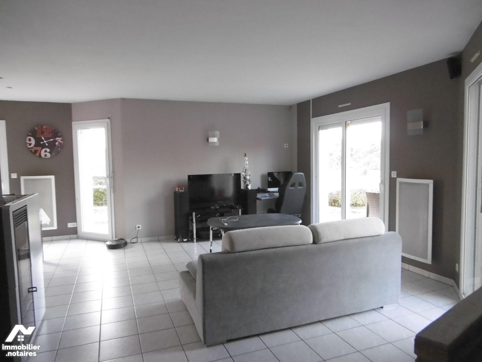 Maisoncelle Maison Grand Salon 3 Chambres Maison / villa à A vendre 4 pièces (97 m²) - MAISONCELLES LA JOURDAN 14500  - 215 175 €