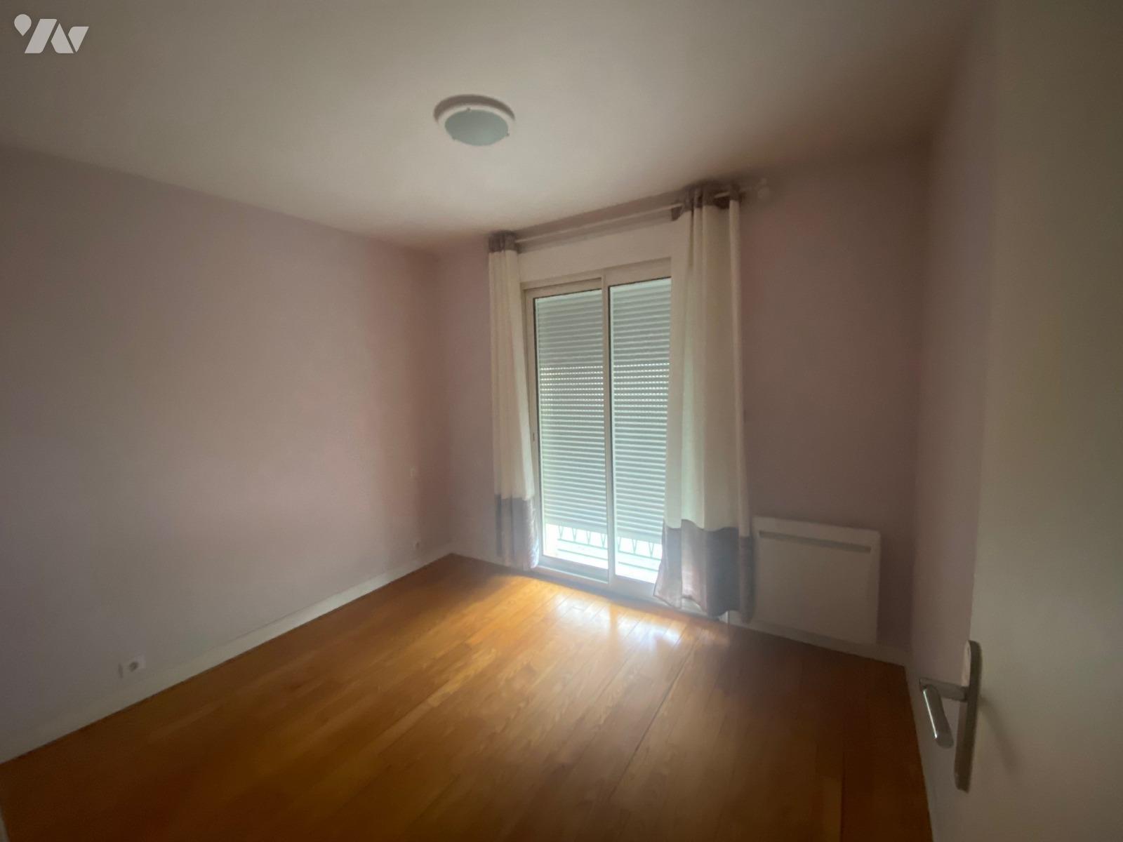 LOCATION appartement-CONDE SUR NOIREAU (14)