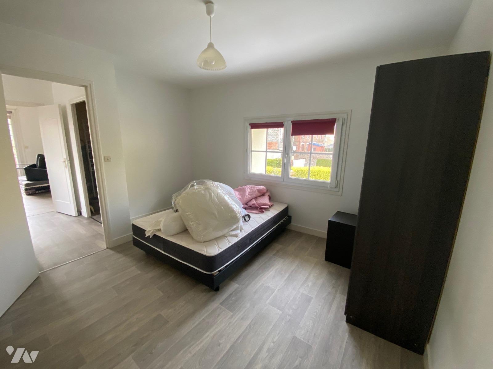 LOCATION appartement-CONDE SUR NOIREAU (14)