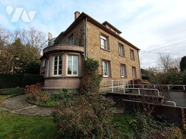 Maison 7 pièces 186 m² · à Condé-en-Normandie · 186 m² · 129 805 €