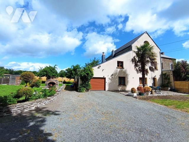 Maison 7 pièces 166 m² · à Caligny · 166 m² · 179 899 €