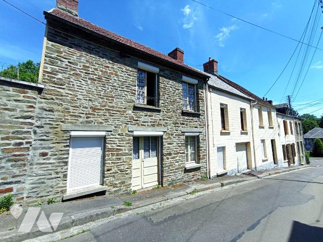 Maison 5 pièces 110 m² · à Condé-en-Normandie · 110 m² · 48 800 €