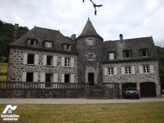 Maison 15 pièces · à Falgoux · 2 150 000 €