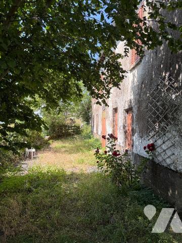 Maison 160 m² · à Saint-Chamant · 160 m² · 69 000 €