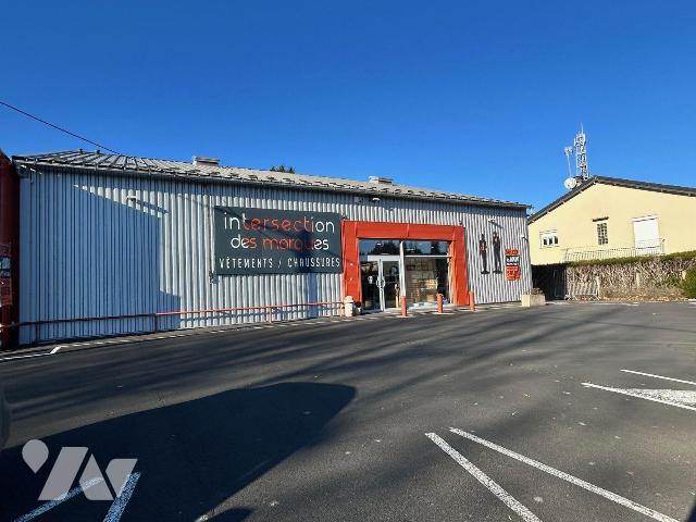 Com 360 m² Mauriac · 360 m² · 479 000 €