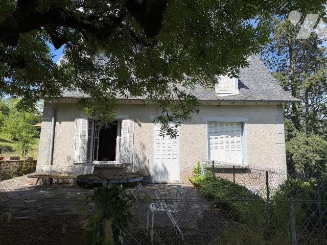 Maison 5 pièces 99 m² · à Ally · 99 m² · 90 000 €
