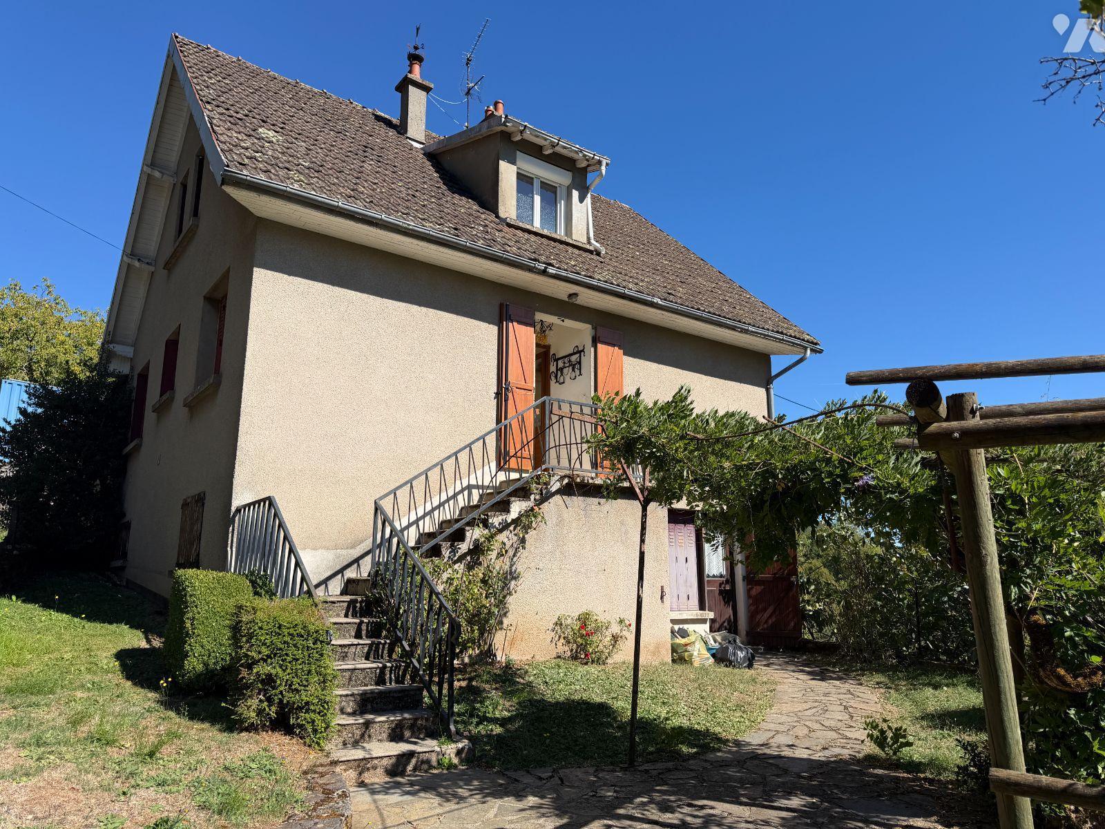 Maison 6 pièces 88 m² · à Sainte-Eulalie · 88 m² · 90 000 €