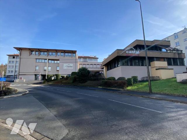 COM 1039m²