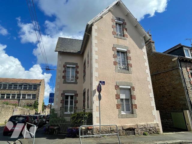 Maison 9 pièces 166 m² · à Saint-Brieuc · 166 m² · 315 000 €