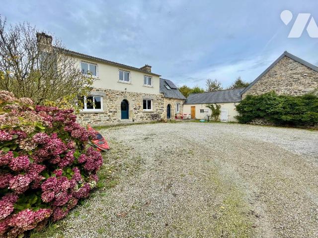 Maison 173m² — Plouguiel