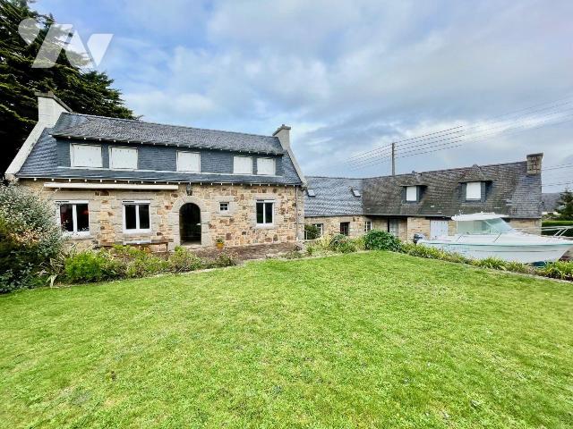Maison 8 pièces 152 m² · à Trévou-Tréguignec · 152 m² · 311 000 €
