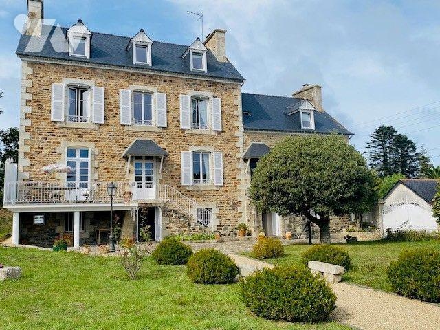 Maison 7 pièces 210 m² · à Perros-Guirec · 210 m² · 1 100 000 €