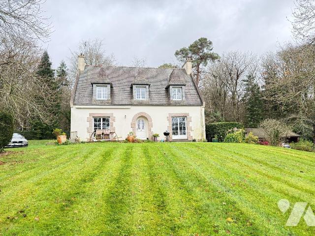 Maison 6 pièces 140 m² · à Plouezoc'H · 140 m² · 330 000 €