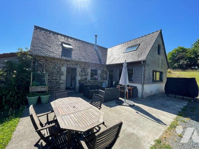 Maison 8 pièces 181 m² · à Plestin-les-Grèves · 181 m² · 380 000 €