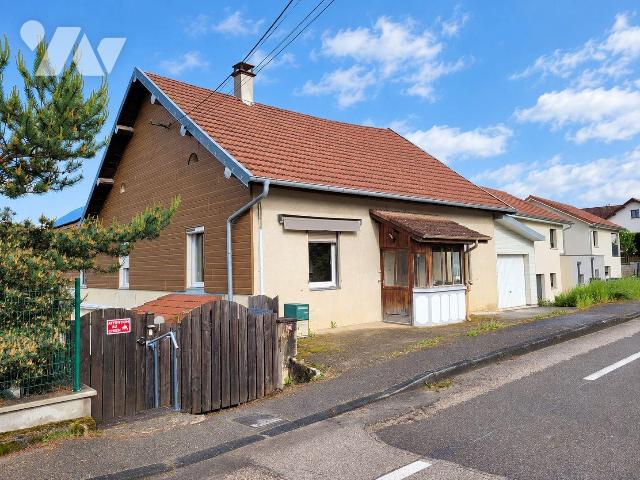 Maison 10 pièces 180 m² · à Étalans · 180 m² · 300 000 €