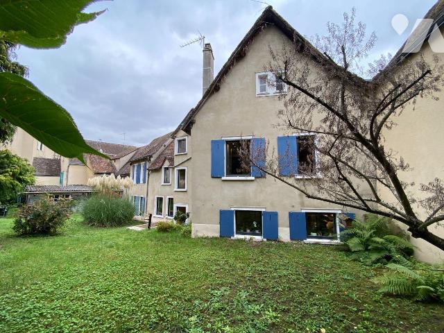 Vente - Maison / villa - CHARTRES - 180 m² - 7 pièces - 28005/465