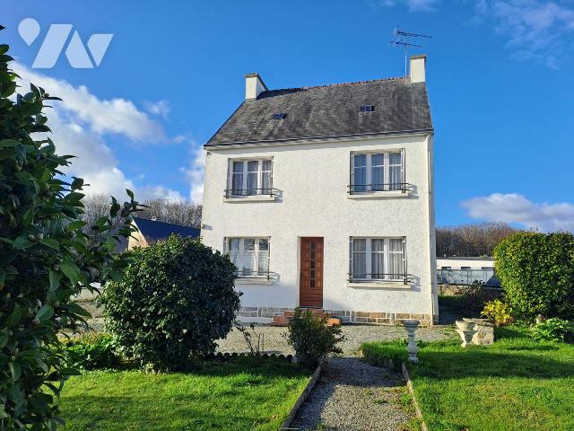 Maison 5 pièces 98 m² · à Pleuven · 98 m² · 241 000 €