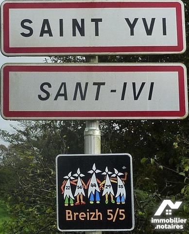 Terrain — Saint-Yvi