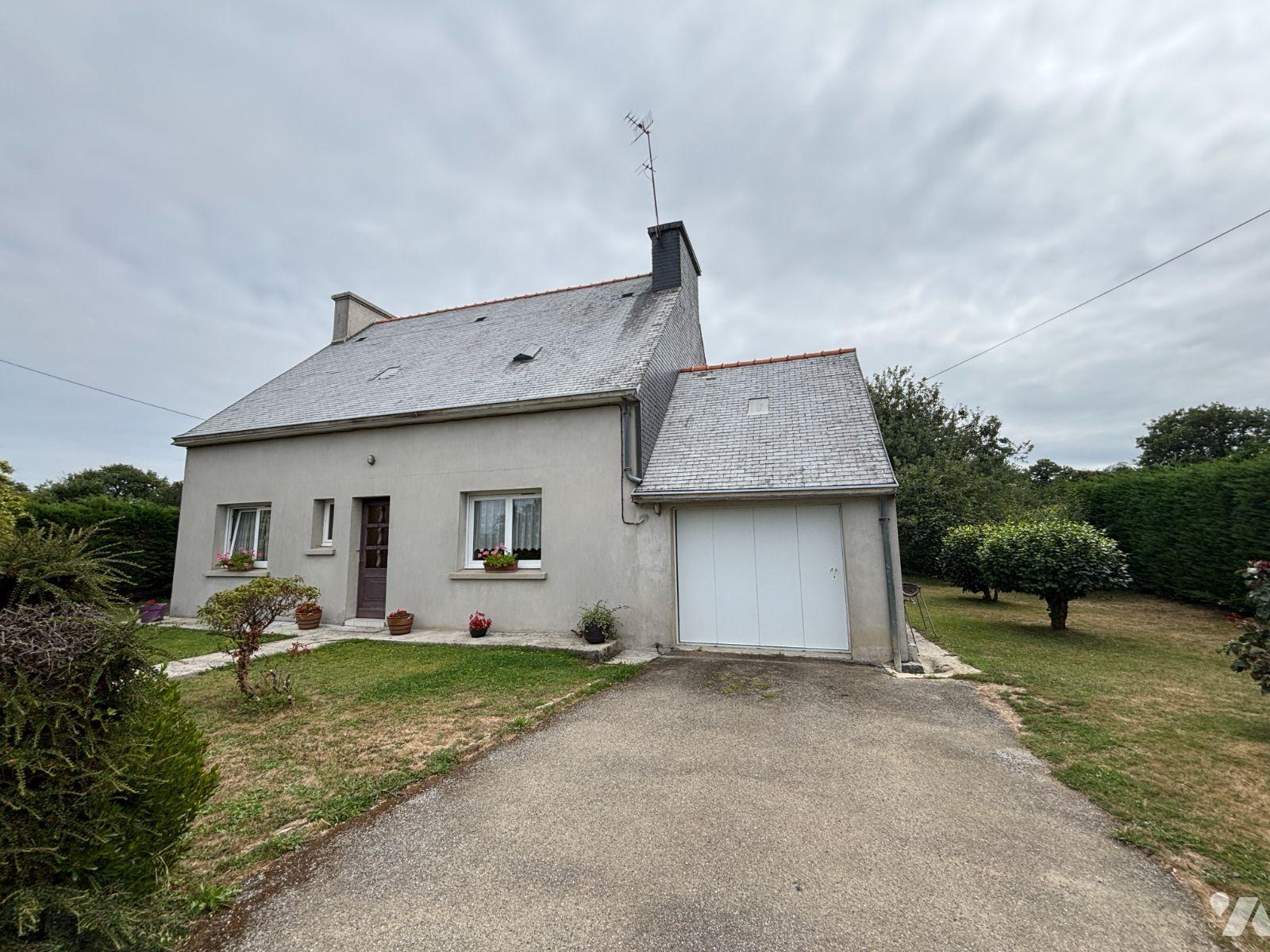 Maison 7 pièces 122 m² · à Briec · 122 m² · 180 000 €