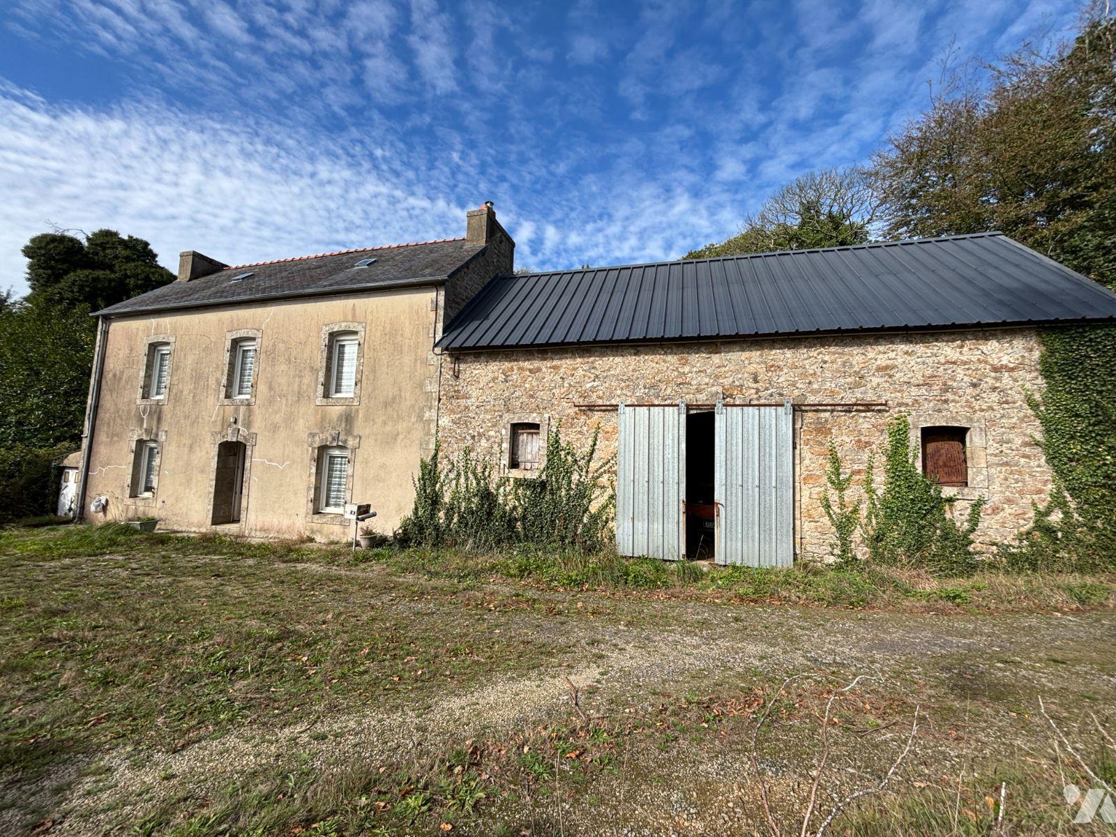 Maison 5 pièces 100 m² · à Landudal · 100 m² · 110 000 €
