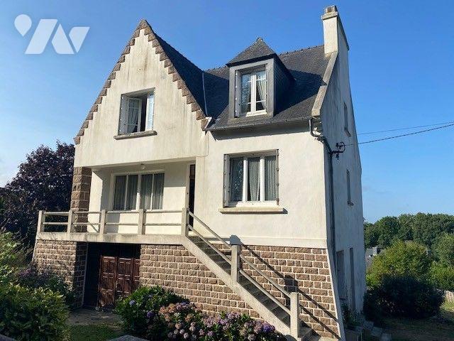 Maison 7 pièces 166 m² · à Daoulas · 166 m² · 190 000 €