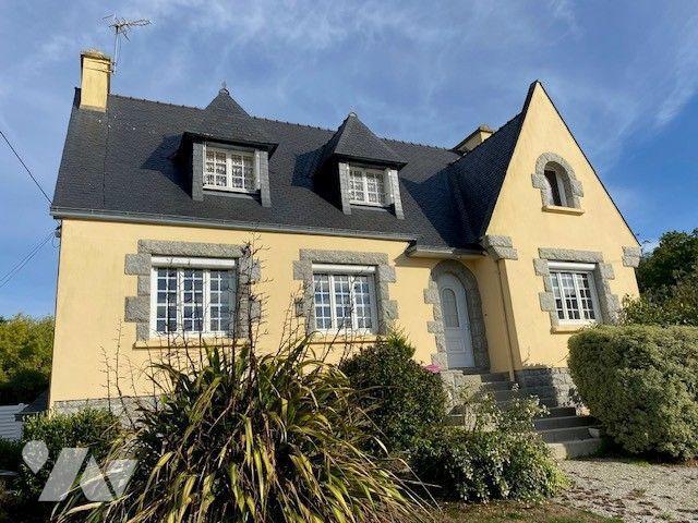 Maison 5 pièces 138 m² · au Faou · 138 m² · 210 000 €