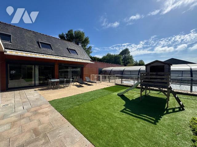 Maison 232m² — Plouguin