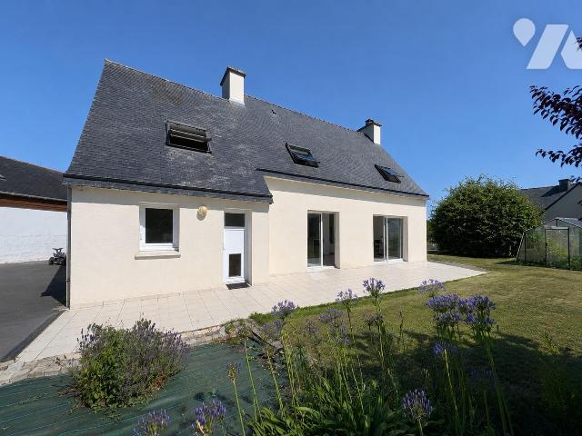 Maison 6 pièces 117 m² · à Bourg-Blanc · 117 m² · 274 000 €