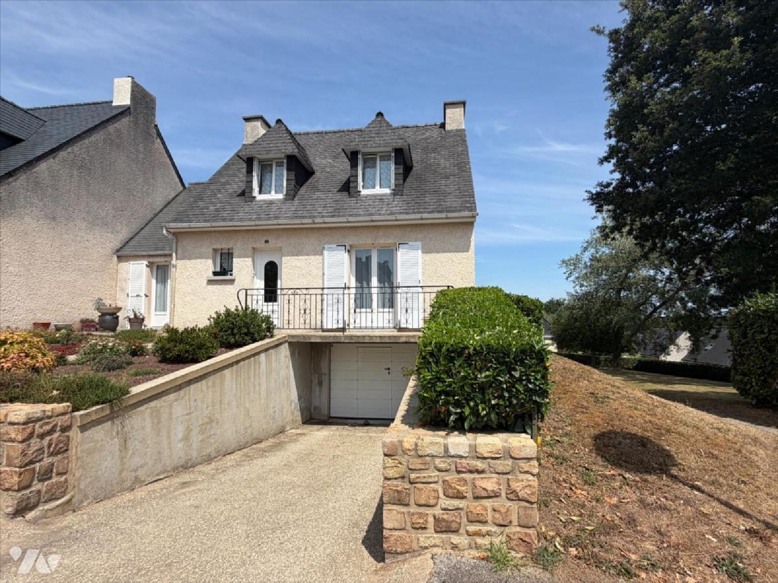 Maison 5 pièces 90 m² · à Châteaulin · 90 m² · 170 000 €