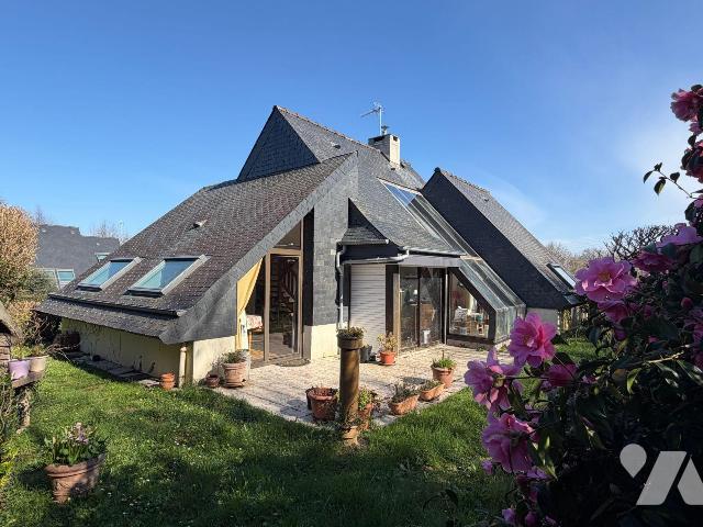 Maison 6 pièces 130 m² · à Névez · 130 m² · 420 000 €
