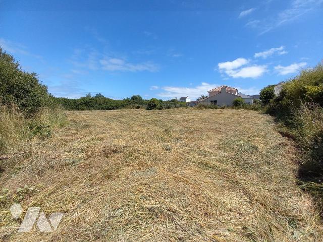 Terrain 1355 m² · à Camaret-sur-Mer · 1 355 m² · 165 000 €