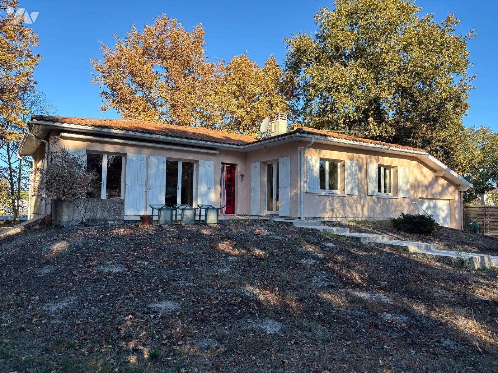 Maison 4 pièces 114 m² · à Le Pian-Médoc · 114 m² · 320 000 €