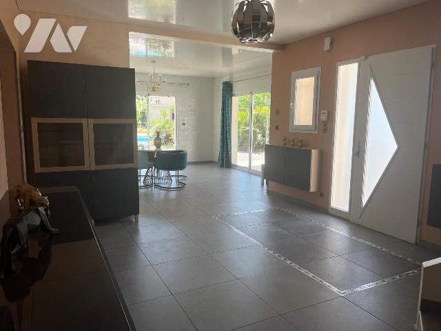 Vente - Maison / villa - ST MAGNE DE CASTILLON - 190 m² - 6 pièces - 33118/118/1602