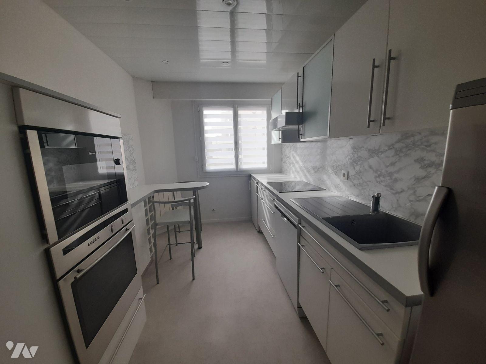 Appartement 4 pièces 108 m² · à Rennes · 107,8 m² · 1 360 €/mois