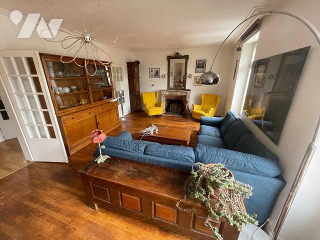 Maison 12 pièces 240 m² · à Rennes · 240 m² · 750 000 €