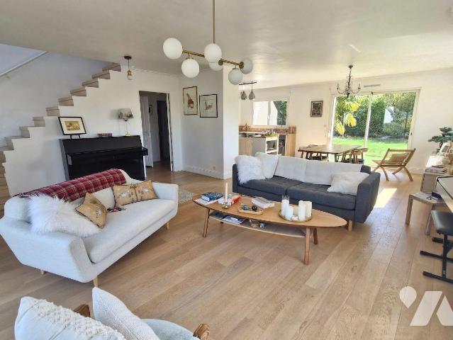 Maison 6 pièces 134 m² · à Cesson-Sévigné · 134 m² · 620 000 €