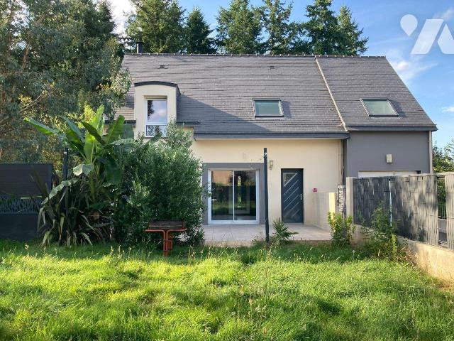 Maison 6 pièces 116 m² · à Maen Roch · 116 m² · 960 €