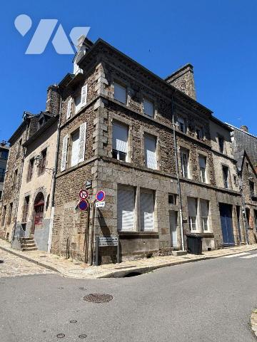 Immeuble 105 m² · à Fougères · 105 m² · 285 000 €