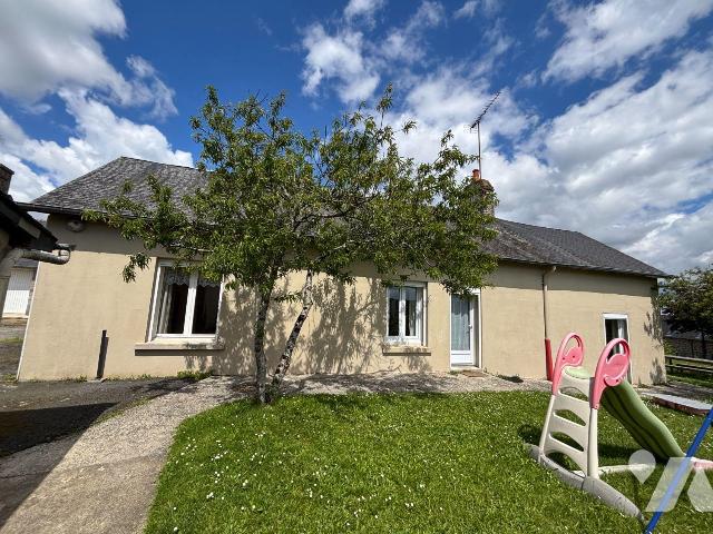 Maison 4 pièces 117 m² · à Lécousse · 117 m² · 165 000 €