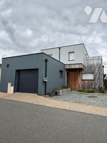 Maison 4 pièces 110 m² · à Fougères · 110 m² · 290 000 €