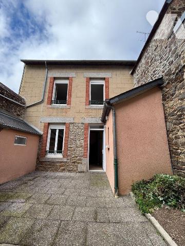 Maison 3 pièces 53 m² · à Fougères · 53 m² · 145 000 €
