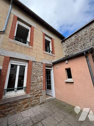 Maison 3 pièces 53 m² · à Fougères · 53 m² · 120 000 €