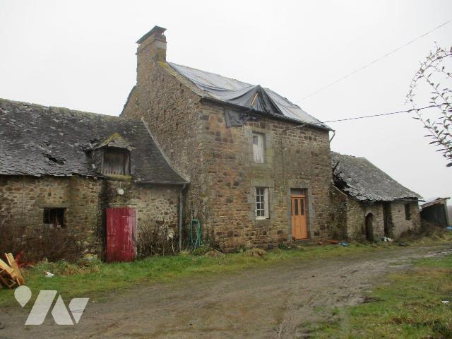Maison — Parcé