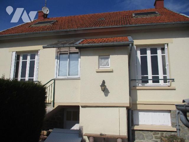 Maison 6 pièces 90 m² · à Fougères · 90 m² · 148 000 €