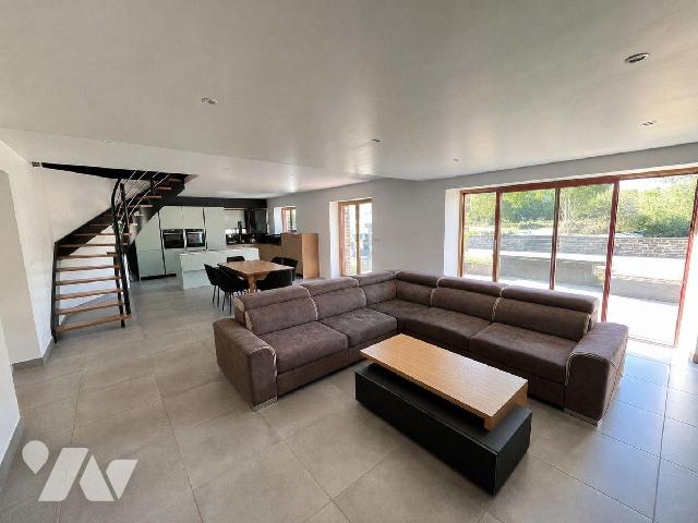 Maison 187m² — Guignen